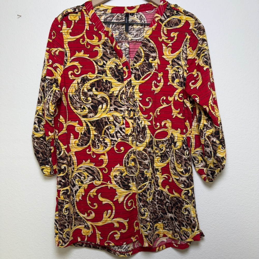 Cathy Women Equestrian Tunic Top M Red Baroque Leopard Print Henley Artsy‎